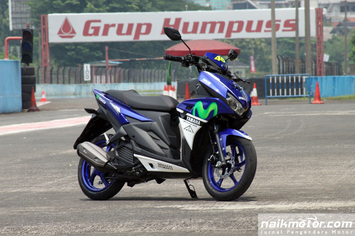 Yamaha Aerox 50 С„РёРѕР»РµС‚РѕРІС‹Р№