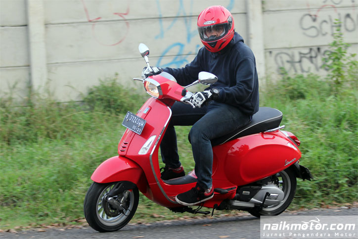 Vespa Sprint i-GET