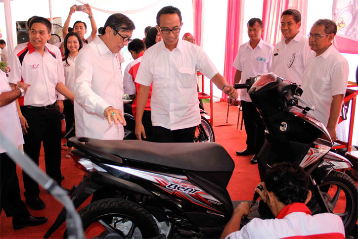 Motor dan Tools dari AHM untuk SMK Istimewa di LP Anak Tangerang AHM