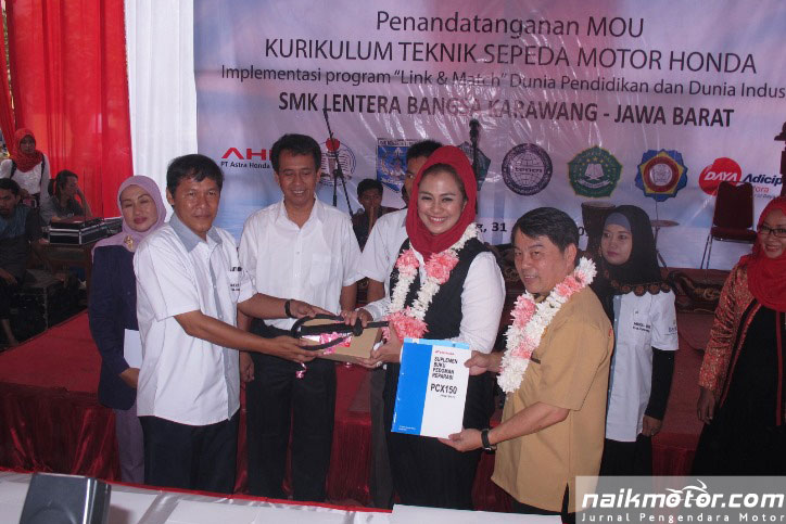 Jurusan Teknik Sepeda Motor Honda