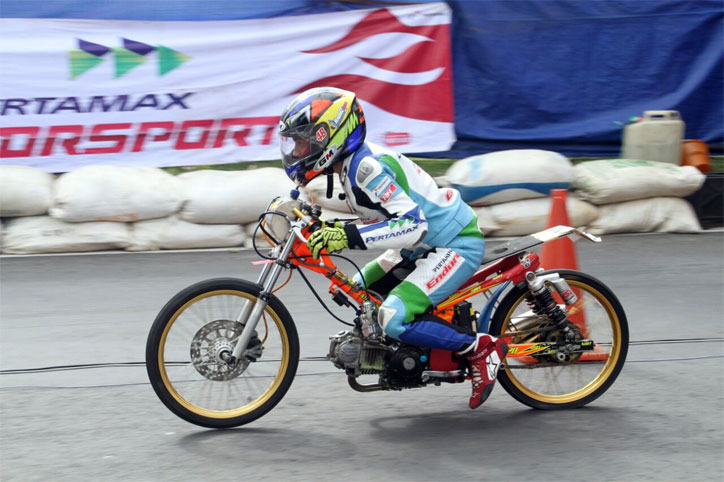 Tim Drag Bike Pertamax Motorsport