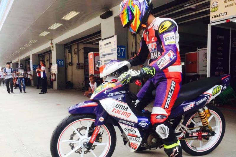 Fazli Sham Juara Race 1 UB130 ARRC India, Wahyu Aji Ketiban Sial