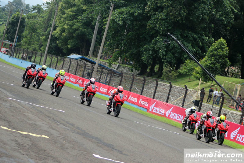 Astra Honda racing School