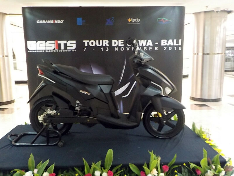 Motor Nasional Mau Mandiri