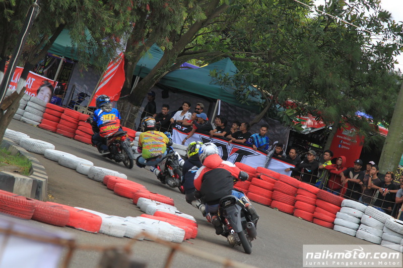 Gebyar Fun Corner Matic Race