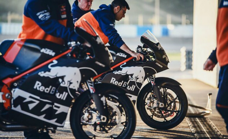 KTM Lahirkan RC16 MotoGP Versi Produksi
