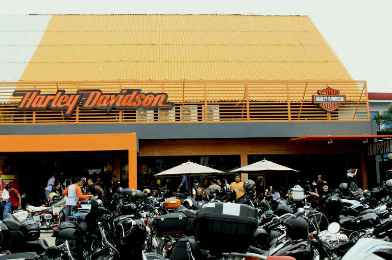 Anak Elang Motorindo Layani Penggemar Harley-Davidson