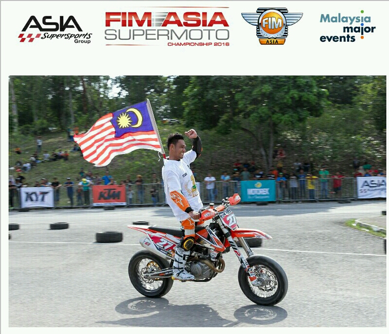 Pembalap Malaysia Menjadi Juara Asia di FIM Asia Supermoto