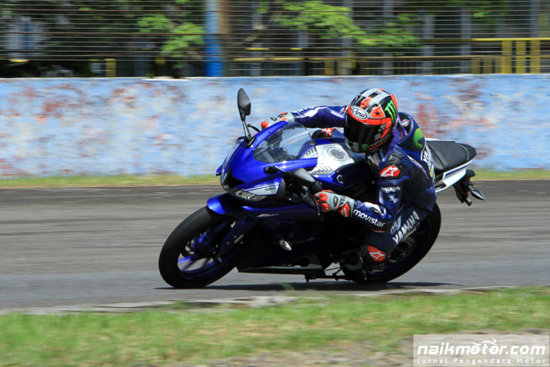 Pujian Vinales untuk Yamaha All new R15