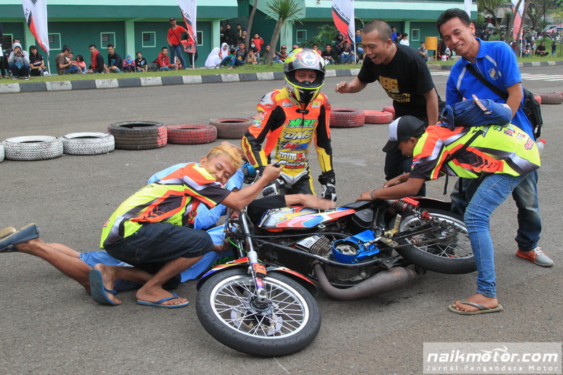 motor penjambret di cimahi