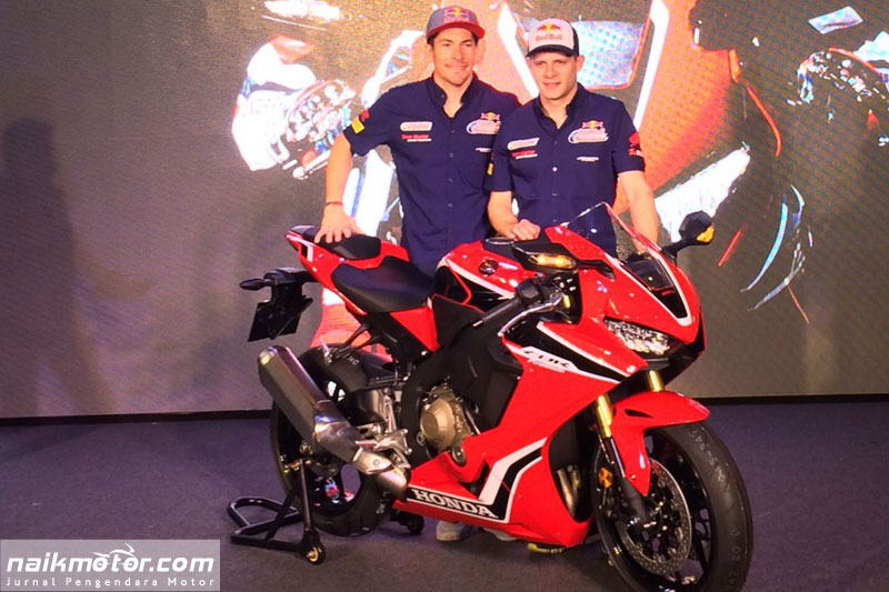 Honda CBR1000RR 2017 Diluncurkan Hayden dan Bradl