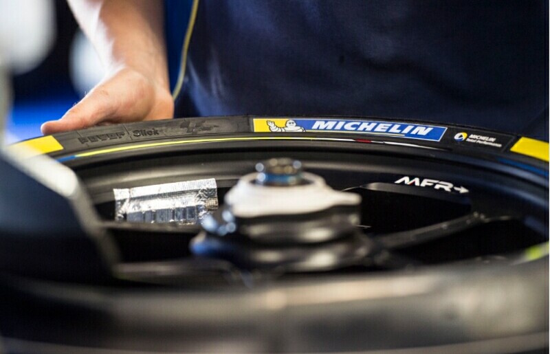 Le Mans Michelin Menyiapkan Ban Asymmetrical Baru