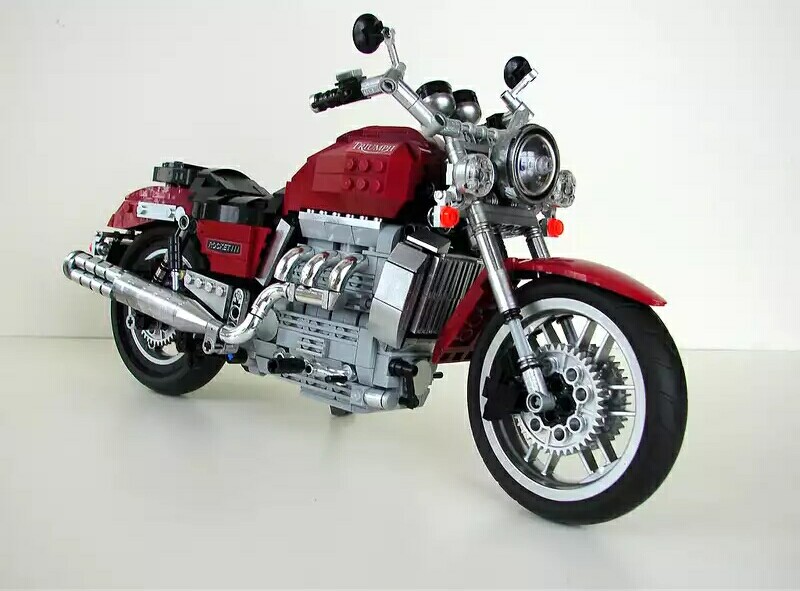Rocketlegolead Triumph Rocket III