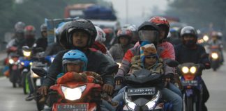 Potret Pemudik Naik Motor 2017 Bagian 2