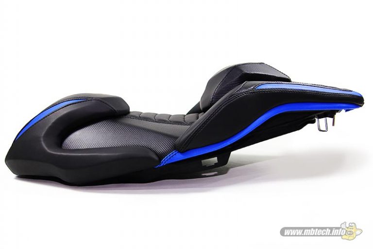 Modifikasi Yamaha Aerox 155 Livery Movistar MotoGP