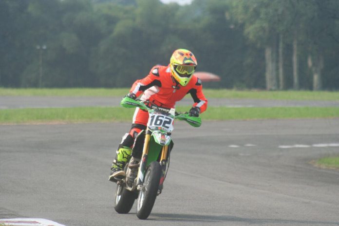 Kejurnas Supermoto di Sentul Karting