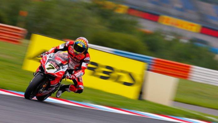 Davies juara race 1 WSBK Lausitzring