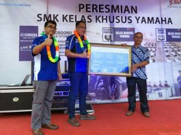 Pembukaan Kelas Khusus Yamaha di SMK Kosgoro Padang Pembukaan Kelas Khusus Yamaha