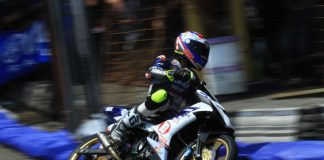 Sulung Giwa menyabet podium utama YCR1