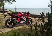 Memacu Keliaran Honda CBR250RR di Jalur Tangerang-Pantai Carita Memacu Keliaran Honda CBR250RR di Jalur Tangerang-Pantai Carita