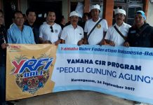 Yamaha dan YRFI Menyalurkan Bantuan untuk Pengungsi Gunung Agung YRFI menyalurkan bantuan
