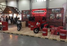 Ban Lebar Zeneos Milano untuk New Honda Scoopy Muncul di Kustomfest 2017 Ban Lebar Zeneos Milano untuk New Honda Scoopy
