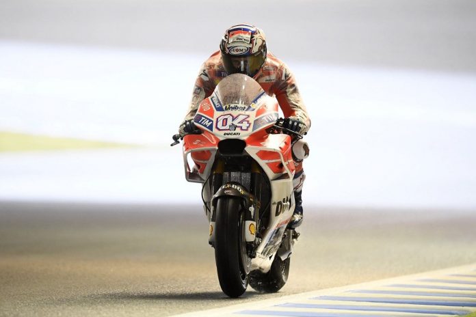 Dovizioso Juara Kalahkan Marquez