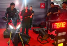 DAM Ajak Masyarakat Ngebut dengan Simulator di Honda Sport Motoshow 2017 DAM Ajak Masyarakat Ngebut dengan Simulator