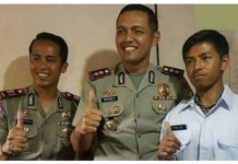 Setelah Dapat SIM, Polisi Akhirnya Bekerja di Kantor Polisi Bekerja Di Kantor Polisi