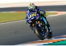 Rossi Menjajal Yamaha M1 MotoGP 2018 Bersasis 2016, Tapi Crash Rossi Menjajal Yamaha M1 MotoGP 2018