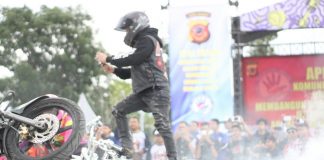 Aksi Freestyler Stuntrock Indonesia