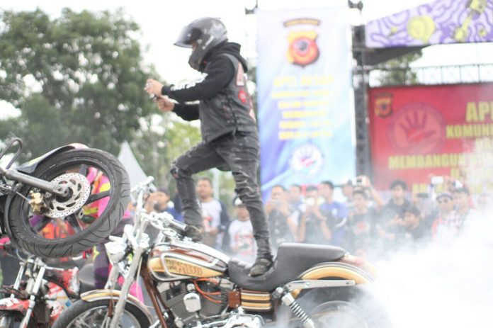 Aksi Freestyler Stuntrock Indonesia