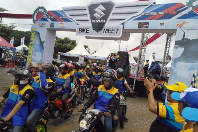 Suzuki Bike Meet 2017 Banjarmasin Gaungkan Budaya Peduli Sosial