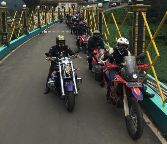 Menuju Dealer Meeting di Pekalongan, Tim Diler Wahana Naik Motor Dealer Wahana Naikmotor ke Dealer Meeting di Pekalongan