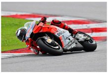Wow! Lorenzo Memecahkan Rekor Lap Tercepat di Tes MotoGP 2018 Sepang Hari Ketiga Lorenzo Memecahkan Rekor Lap Tercepat