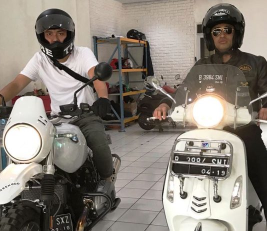 Naik BMW dan Vespa Putih, Omesh dan Irfan Rilis Bandung Kunafe Crush Bandung Kunafe Crush