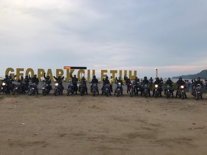 Touring Kolosal Reborn Exploridetion Menjelajah Ciletuh