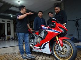 Motor Seharga Rp 699 Juta Ini Menjadi Kado Ulang Tahun ke-18 Fadillah Motor Seharga Rp 699 Juta Ini Menjadi Kado Ulang Tahun