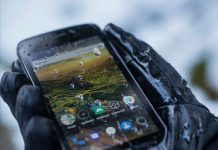 Smartphone Land Rover Explore Tahan Banting untuk Petualang Smartphone Land Rover Explore