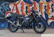 Modifikasi Suzuki Satria ‘Blackened’ Jengah Sama Gaya Alay Satria