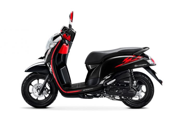 New Honda Scoopy Disiram 7 Warna Baru