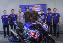 Boleh Juga, Dua Pembalap WSBK Pakai Batik Indonesia WSBK