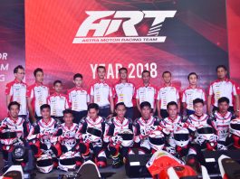 Ban Pirelli Jadi Sponsor Tim Balap Astra Motor Racing Team Trijaya Racing