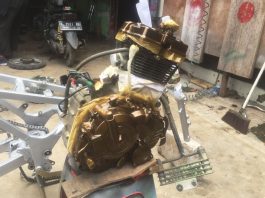 Mantep Nih, Diton Ngecat Gratis 5 Motor Custom di Bengkel BCC Diton ngecat gratis 5 motor custom