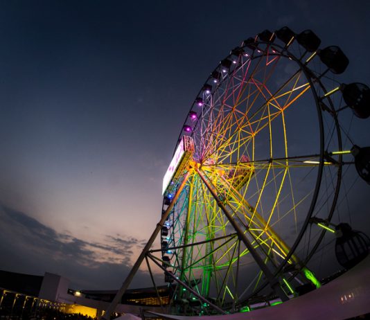 J-Sky Ferris Wheel Bianglala Tertinggi di Indonesia Merangkul Komunitas Roda Dua J-Sky Ferris Wheel