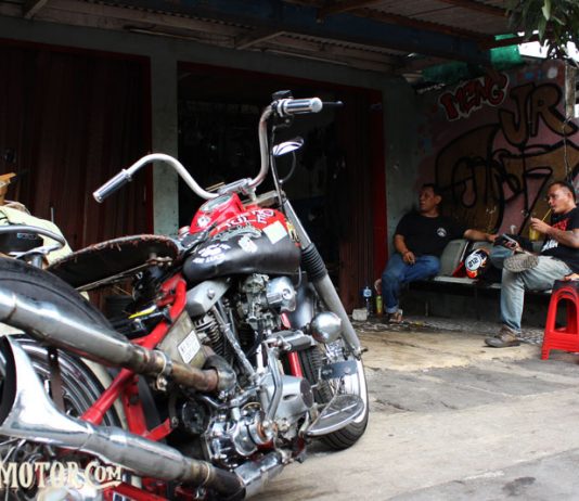 Meng JR57 Bengkel Umum Khusus Tangani Mesin Harley-Davidson Jadul Meng JR57