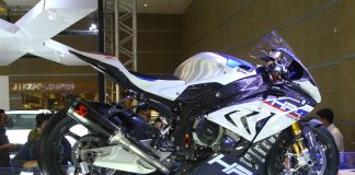 BMW Motorrad HP4 Race Satu-satunya di Indonesia
