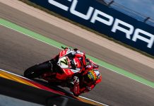 Kalahkan Rea, Davies Bangkit Juarai Race 2 WorldSBK 2018 Aragon Race 2 WorldSBK 2018 Aragon