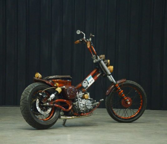 Modifikasi Honda Grand, Perpaduan Kayu Ulin, Bambu dan Batok Kelapa Honda Grand