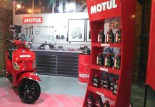 Motul Indonesia Meluncurkan 3 Varian Pelumas Khusus Skuter Matik Motul Indonesia Meluncurkan 3 Varian Pelumas Khusus Skuter Matik